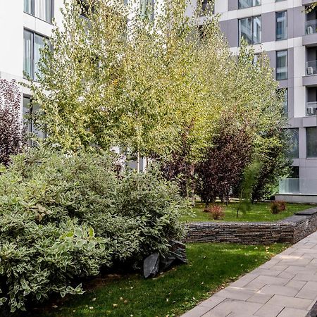 Infinite Horizons - Modern Living In North Business District Bucareste Exterior foto