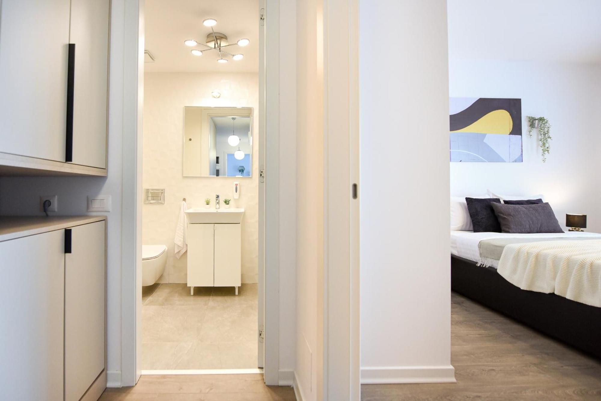Infinite Horizons - Modern Living In North Business District Bucareste Quarto foto