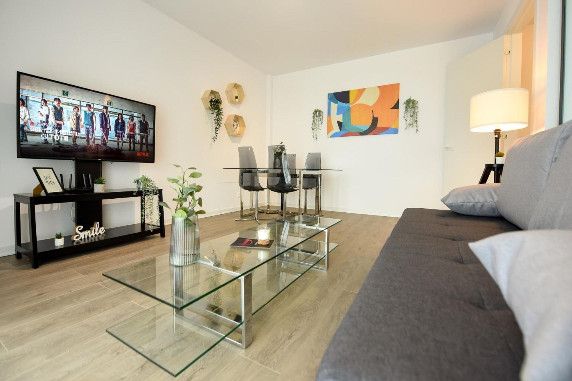 Infinite Horizons - Modern Living In North Business District Bucareste Quarto foto
