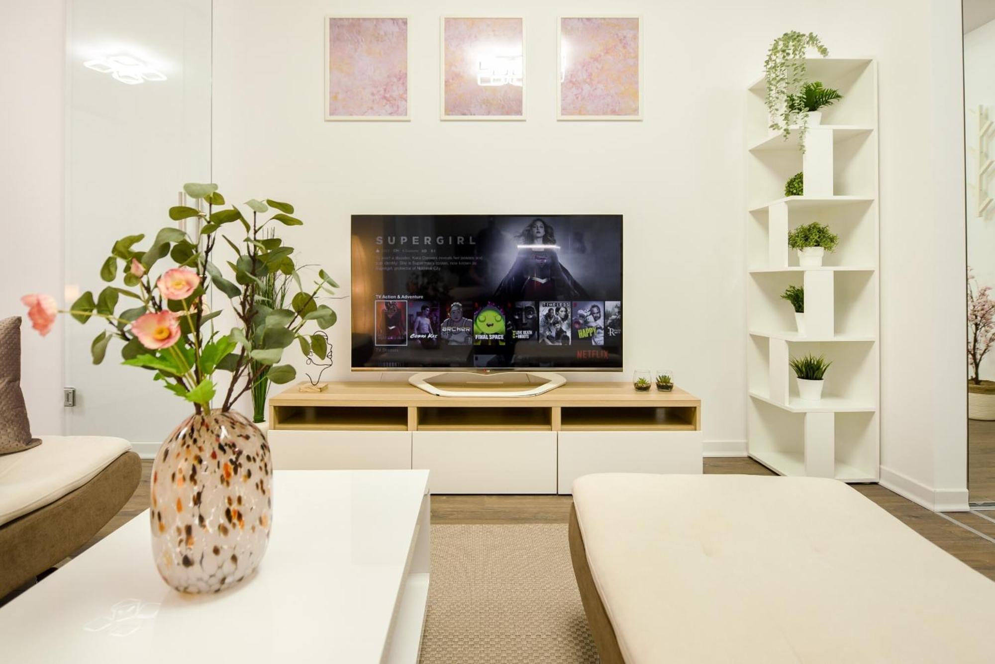 Infinite Horizons - Modern Living In North Business District Bucareste Quarto foto